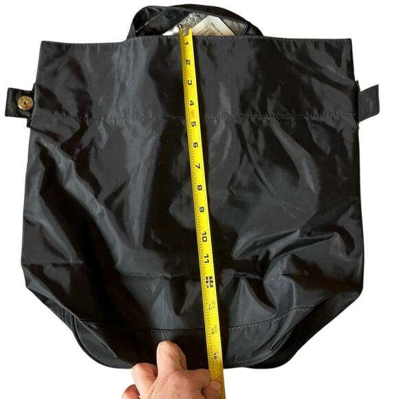 Black Nylon Travel Backpack NWT • Lightweight Adjustable Strap • Unisex Day/Trip - Picture 6 of 8